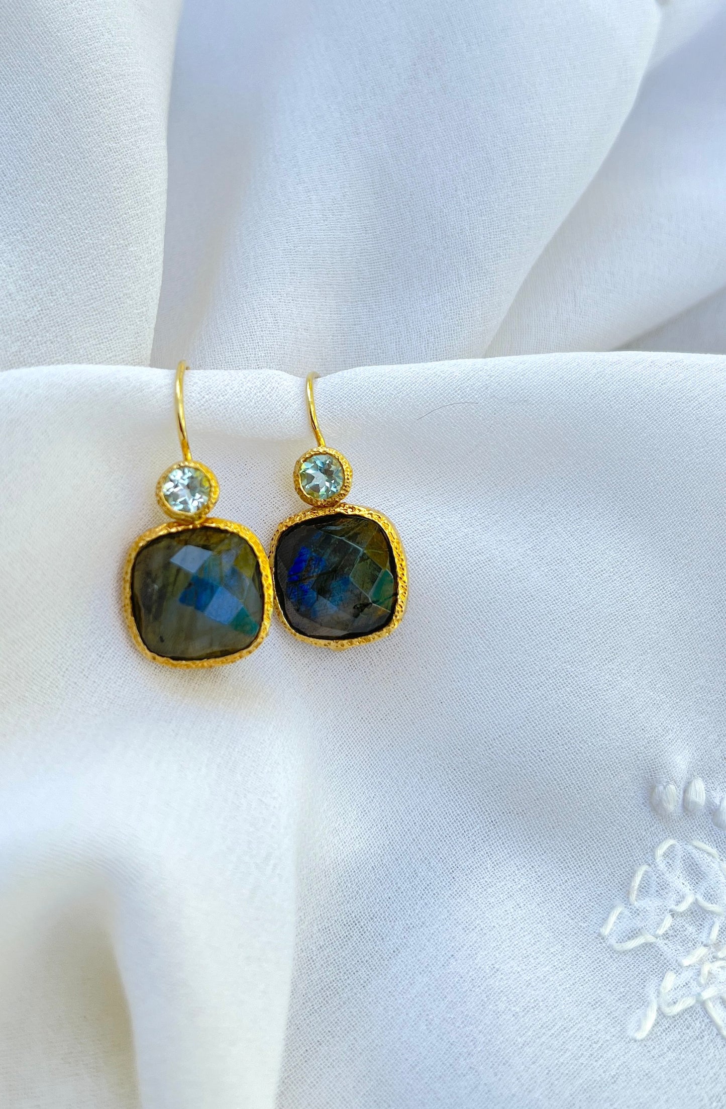 Labradorite Drop